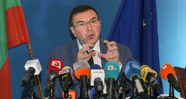 Костадин Ангелов: Ваксината за KOВИД-19 ще е безплатна за всички българи
