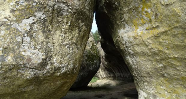 Целебна скала край село Невестино цери безплодни, помага на психиката!