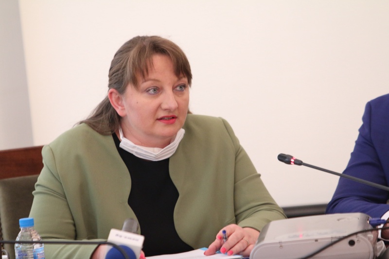 Министър Сачева обяви важни финансови новини за следващата година!