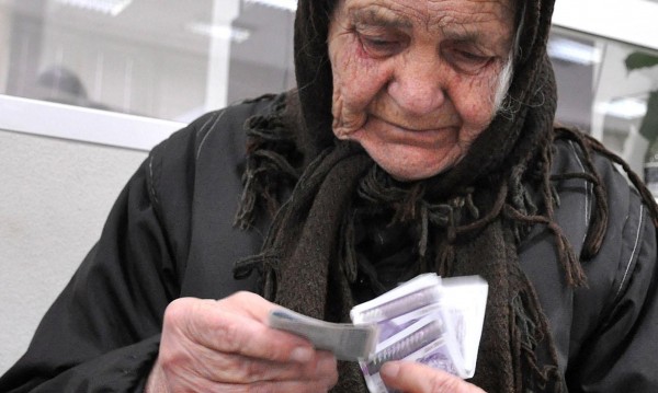 Всеки трети без пенсия, няма стаж