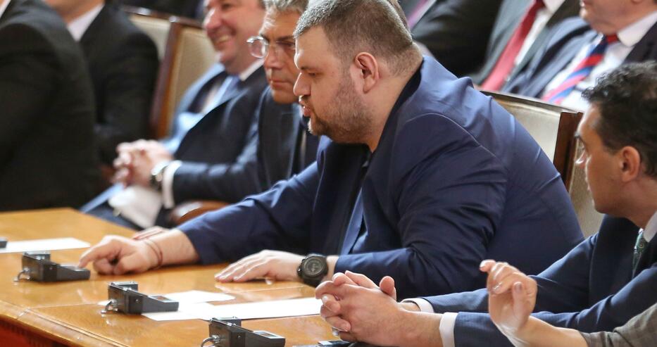 Бивш полицейски и граничен шеф: ДАНС се владее от ДПС и се управлява от Пеевски. Борисов прави паралелни структури в МВР