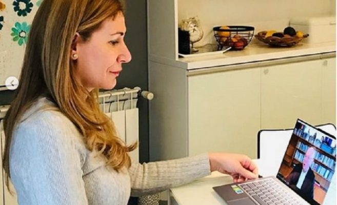 Ето го дома на Ангелкова! Бившата министърка рацъфна, след като напусна властта