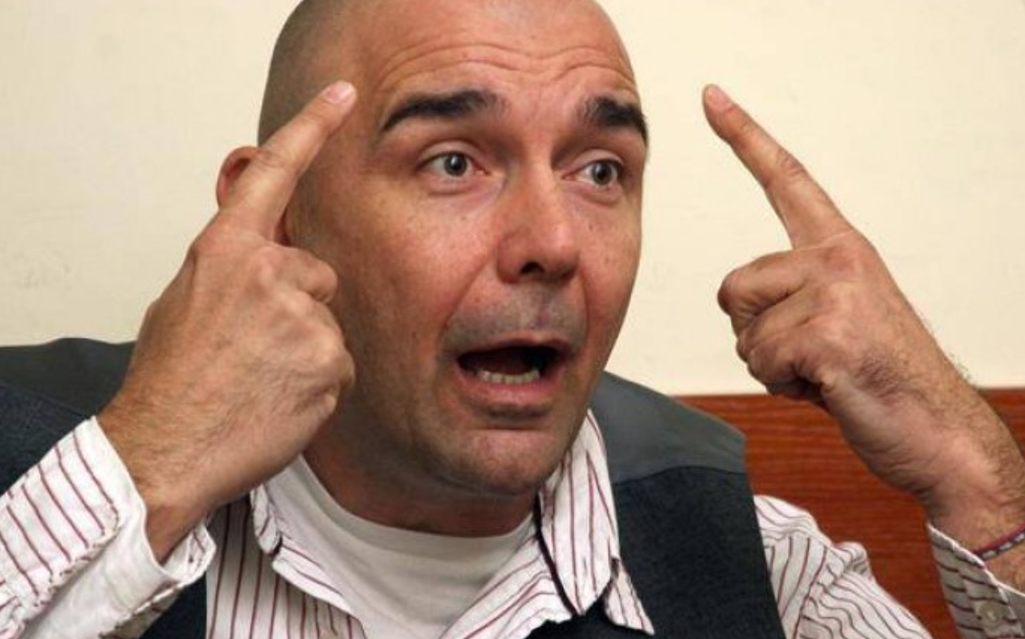 Калин Сърменов разцепи мрежата на две: Неграмотните не трябва да гласуват на избори