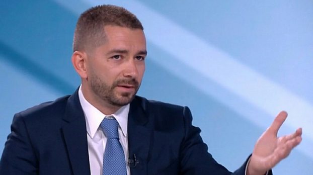 Политолог: Румен Радев няма алтернатива за предстоящите президентски избори, възможна е и президентска република