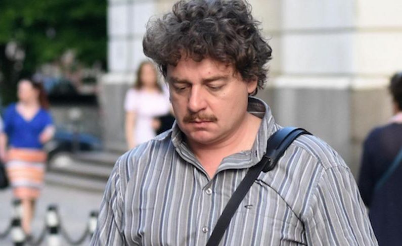 Абитуриентските балове през погледа на Камен Донев, комичната истина