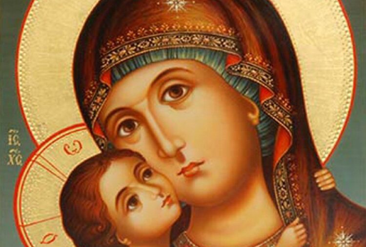 Молитва на родители за техните деца към Божията майка