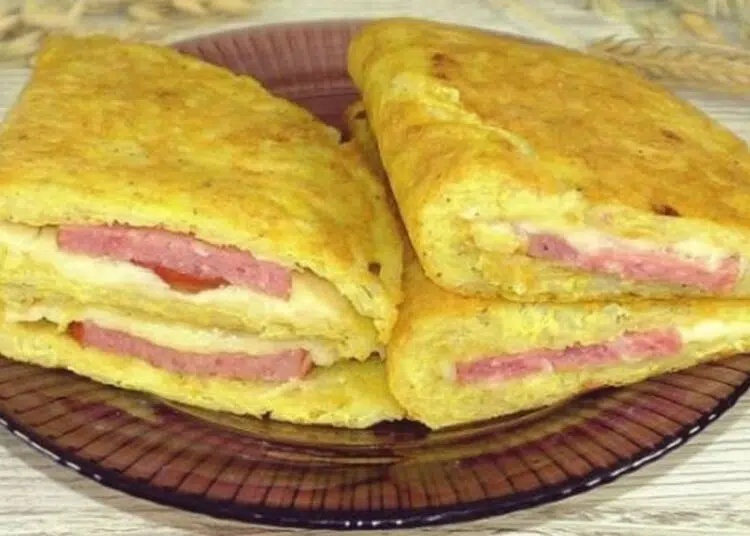Ако имате 2 яйца и 3 картофа, пригответе това вкусно ястие! Аз например, сменям пълнежа и ги правя всеки ден