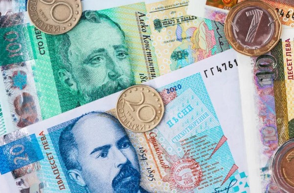 Пенсиите скачат рязко нагоре, вижте как ще преизчисляват парите