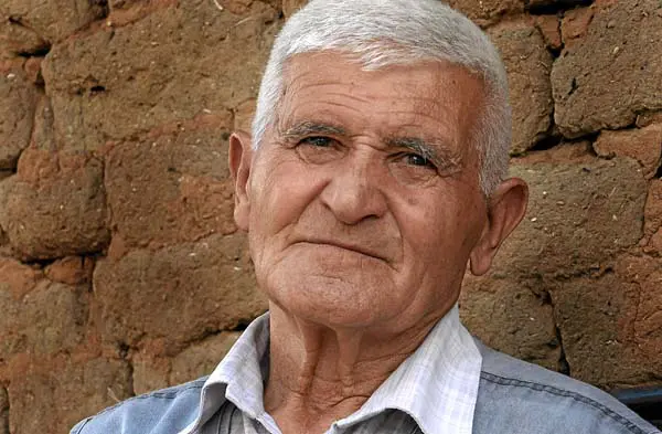 Народният лечител бай Хасан Алиосман е човек с голямо сърце! За лечение не взима и стотинка! Много хора оздравяха след среща с него