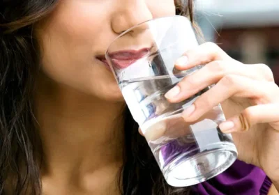 Кардиолозите споделят как да пием вода правилно.