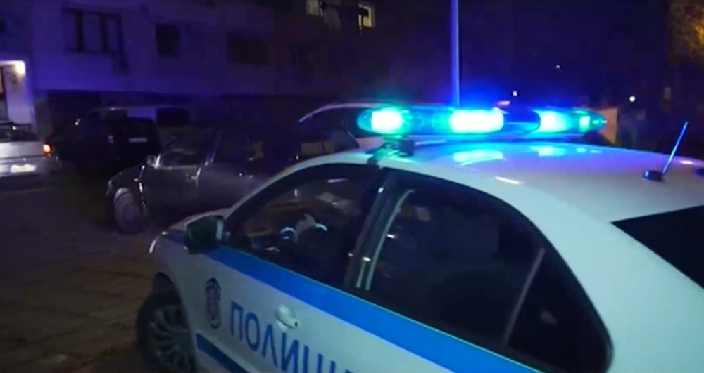 Полицаи опитали да покрият колегата си, задържан да шофира дрогиран в София