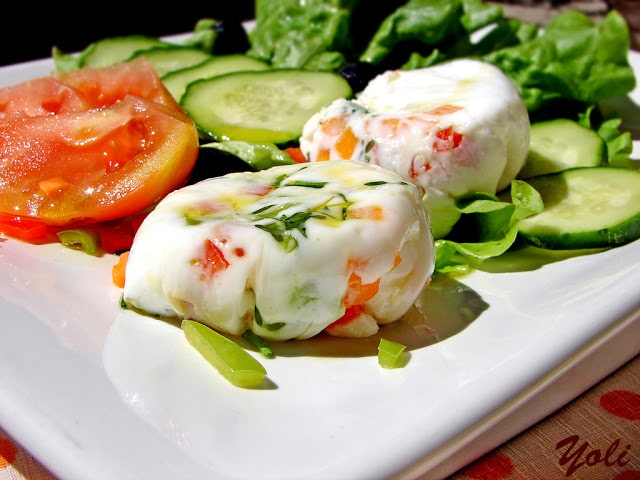 Вкусотия до шия! Поширани яйца в плик! Стават страхотни и се топят в устата,,
