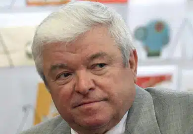 Най-богатият родопчанин в света: Да бъдеш малко глупав, мързелив и щедър – това са трите условия за икономическия успех Най-богатият родопчанин в света: Да бъдеш малко глупав, мързелив и щедър – това са трите условия за икономическия успех