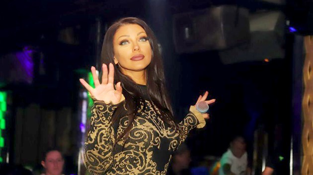 Емануела съсипа бившия си