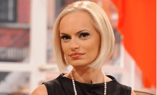 Ива Екимова разплака мрежата