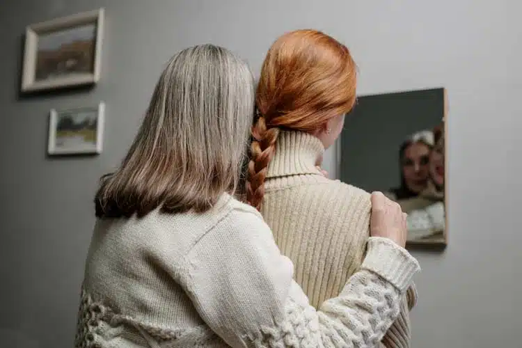Майка написа писмо до дъщеря си за своята старост! То докосна целия Интернет!