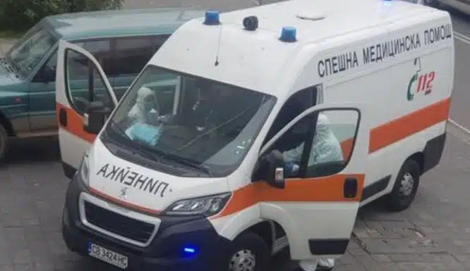 Непълнолетна дъщеря проигра 22 бона, баща ѝ припадна…