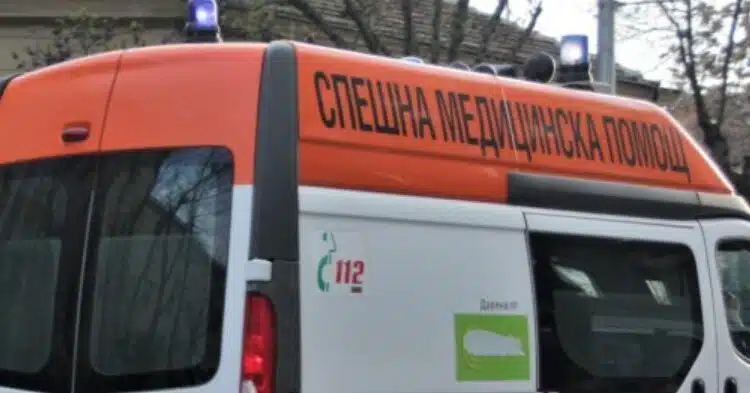 Майка на две дечица се обади на мъжа си да се прибере, че ѝ е лошо, но когато се върна, той откри безжизненото ѝ тяло…