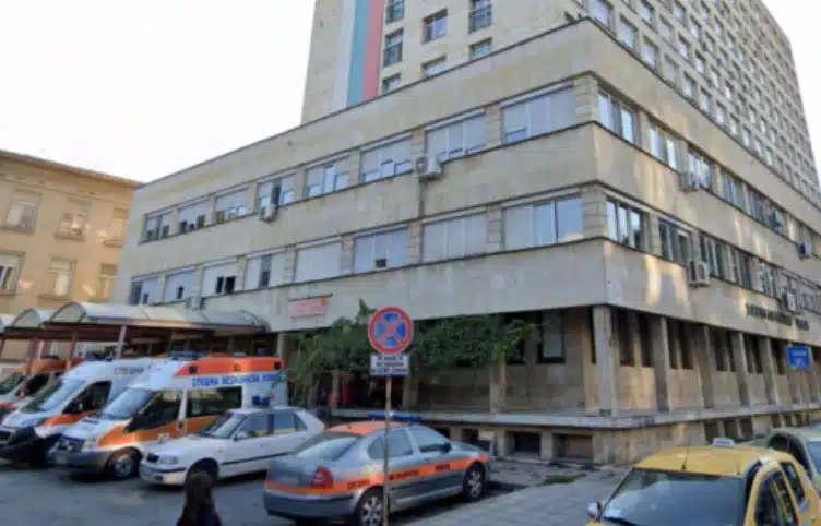 Майка избяга от родилното, след като дала живот на прекрасно момиченце…