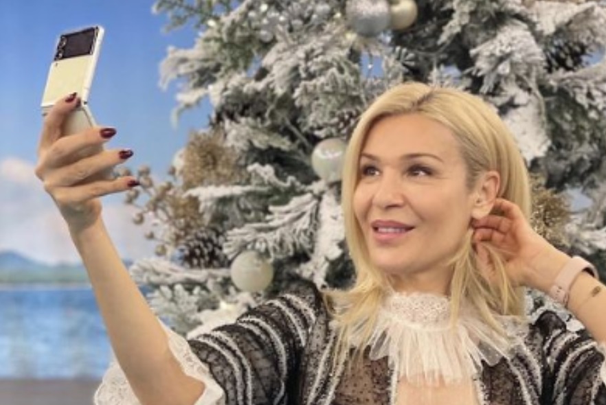 НЕ Е ЗА ВЯРВАНЕ! И Гала остаря - СНИМКА без фотошоп показа горчивата истина
