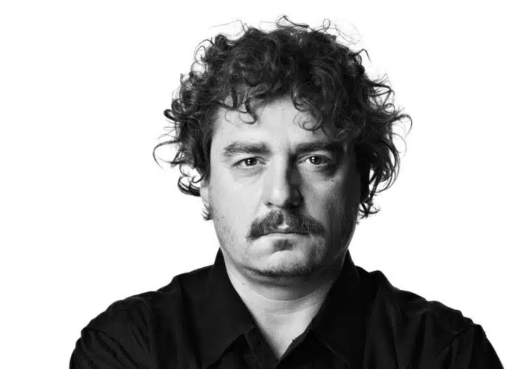 Камен Донев нарече поведението на директора на Народния театър арогантно и безобразно!