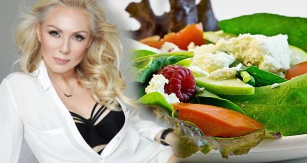 ДИЕТАТА НА ЛЕПА БРЕНА: С този режим певицата свали 10 килограма за нула време!