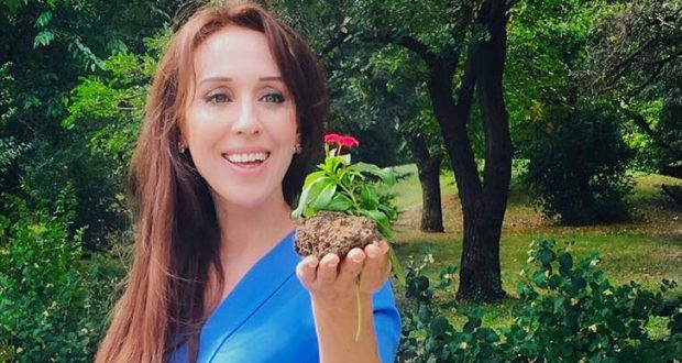 Д-р Неделя Щонова: Не съм стъпвала при козметик, мажа се само с мед и зехтин против бръчки!