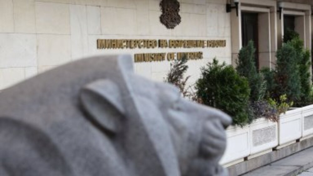Шефове на областни дирекции на МВР в половин България са помолени да напуснат