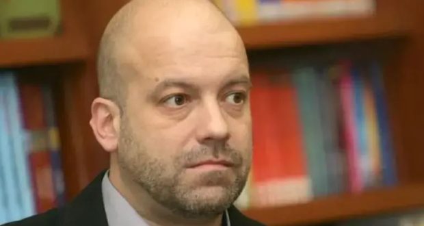 Иво Сиромахов: Всеки, който въздиша по „прекрасното байтошово време“, да се разходи до комисията с досиетата