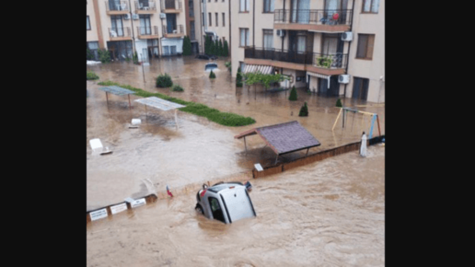 Водният апокалипсис в Царево неизбежно отмъщение на природата