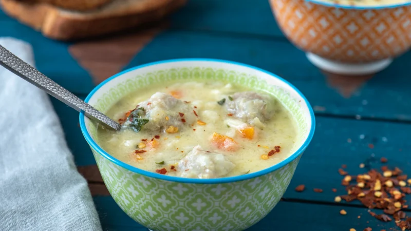Няма наяждане: Тайната на вкусната супа топчета е в тази съставка
