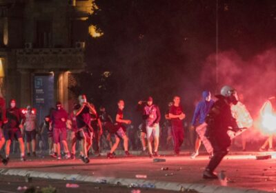 Един български град пламна с брутален протест през нощта