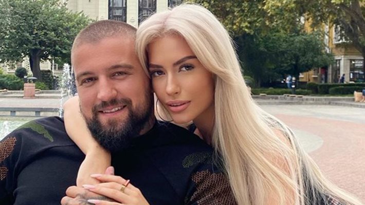 Луиза Григорова иска да общува с отворени гърди