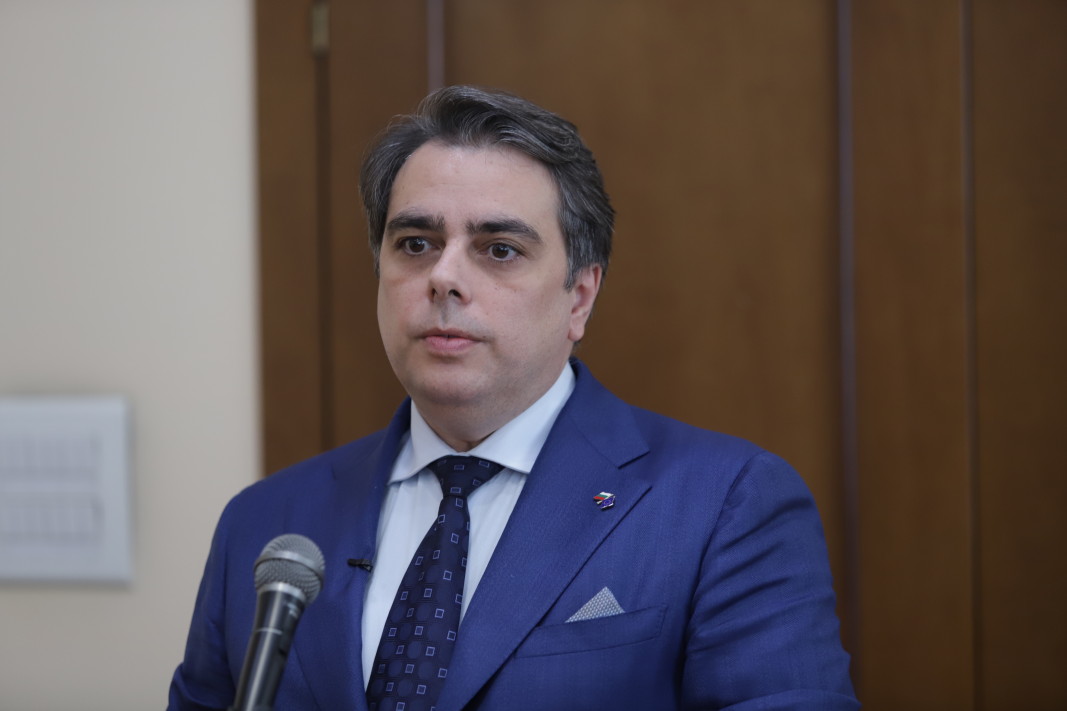 ЗАЛИЧИХА Асен Василев от родния му град