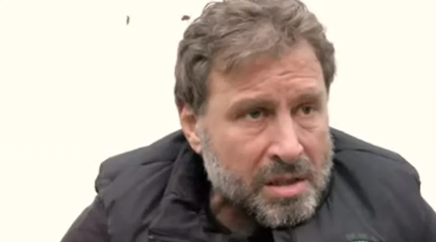 Вили Вуцов: Жив труп съм