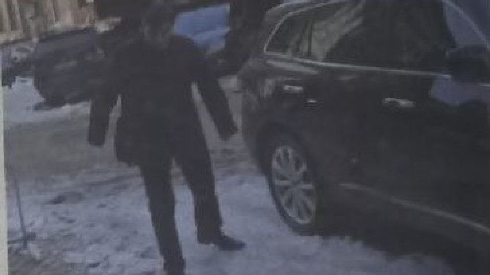 Веско Маринов залита на леда, спечели над 400 бона