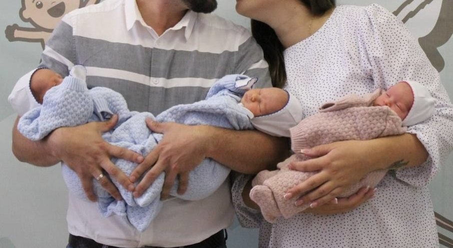 ЧУДО! Две майки родиха тризнаци в един ден в София