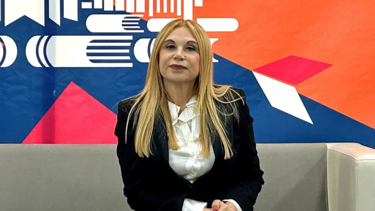Гадателката на Берлускони разкри: В България ще се открият ценни находки, жена ще е премиер на България през 2024 г.