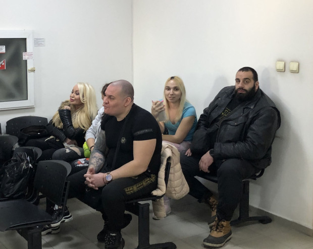 Тротинетката: Не ми викай Даниел, ще се хвърля от покрива