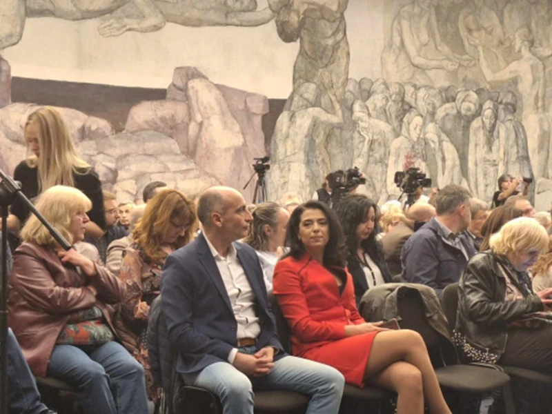 Социалисти от цялата страна с подкрепа за позицията на 55-те