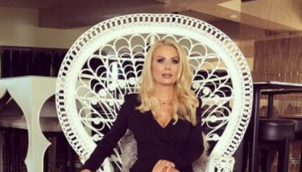 Венета Райкова: Бях толкова бедна, че имах един чифт обувки за зимата и лятото!