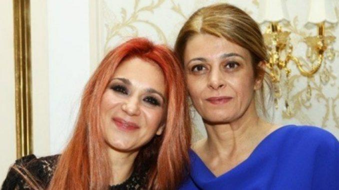Дизайнерката на Деси Радева каза кои са модерните цветове за сезона