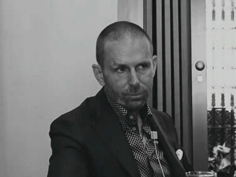 "Нотариуса" няма да спре забраната за смяна на ЕГН-то