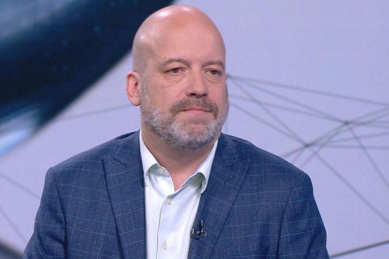 Сиромахов изригна: Ако смятате, че абитуриентите са прости, значи не сте виждали родителите им