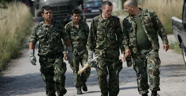 Когато се ставаше мъж в казармата, а не във фитнеса |