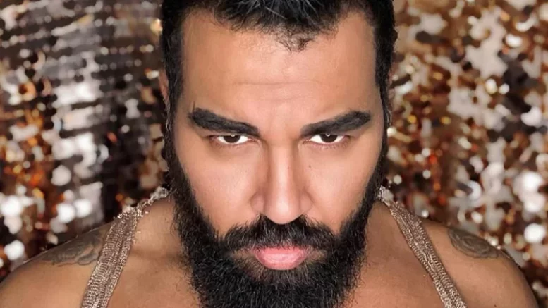 Снимка на Азис на 18 години стана хит в мрежата! Вижте как е изглеждал краля на поп-фолка!