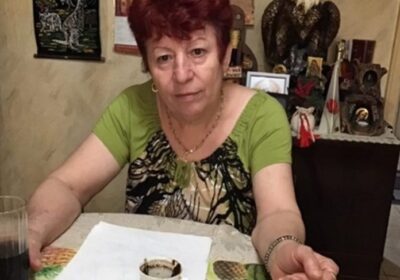 Ясновидката Керанка: Ръсете захар в дома си, пази от 99 вида магии! -