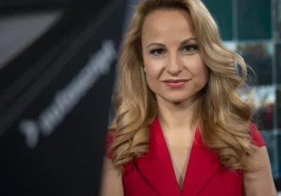 Ето каква заплата взима Мария Цънцарова на месец, за да става сутрин в 4:30 -