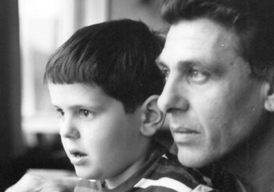 Ето как изглежда днес синът на незабравимия Апостол Карамитев с какво се занимава / СНИМКА -