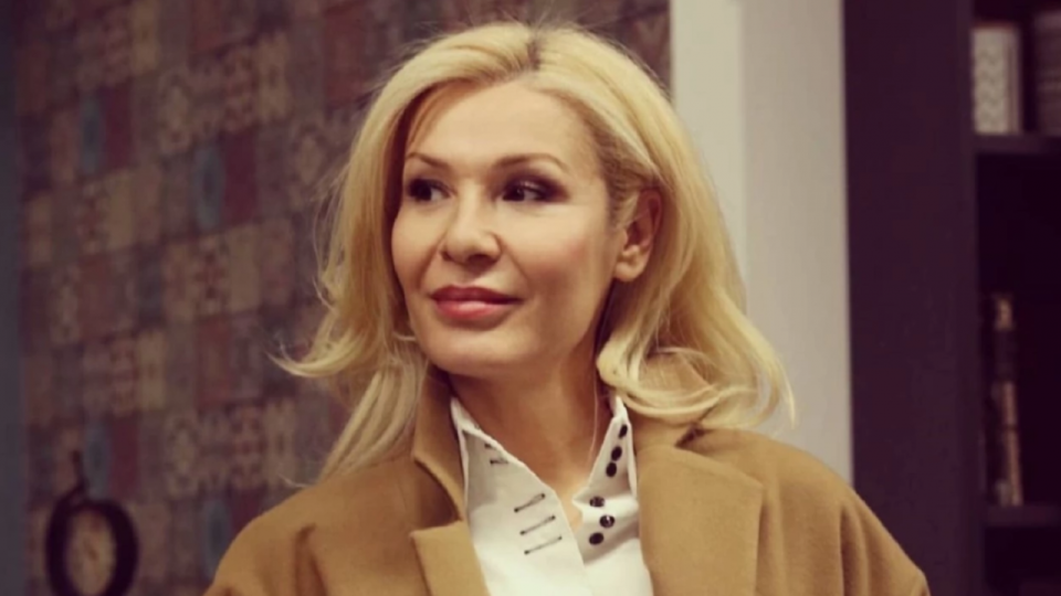 След като стана баба: Гала изчезна мистериозно